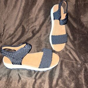 bernie mev. Black Woven Sandals